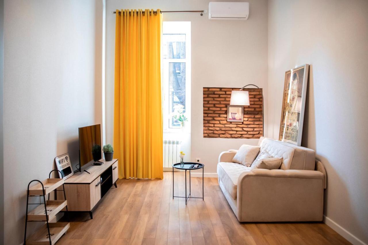 Charming Apartment In The Historic District Of Tbilissi Extérieur photo